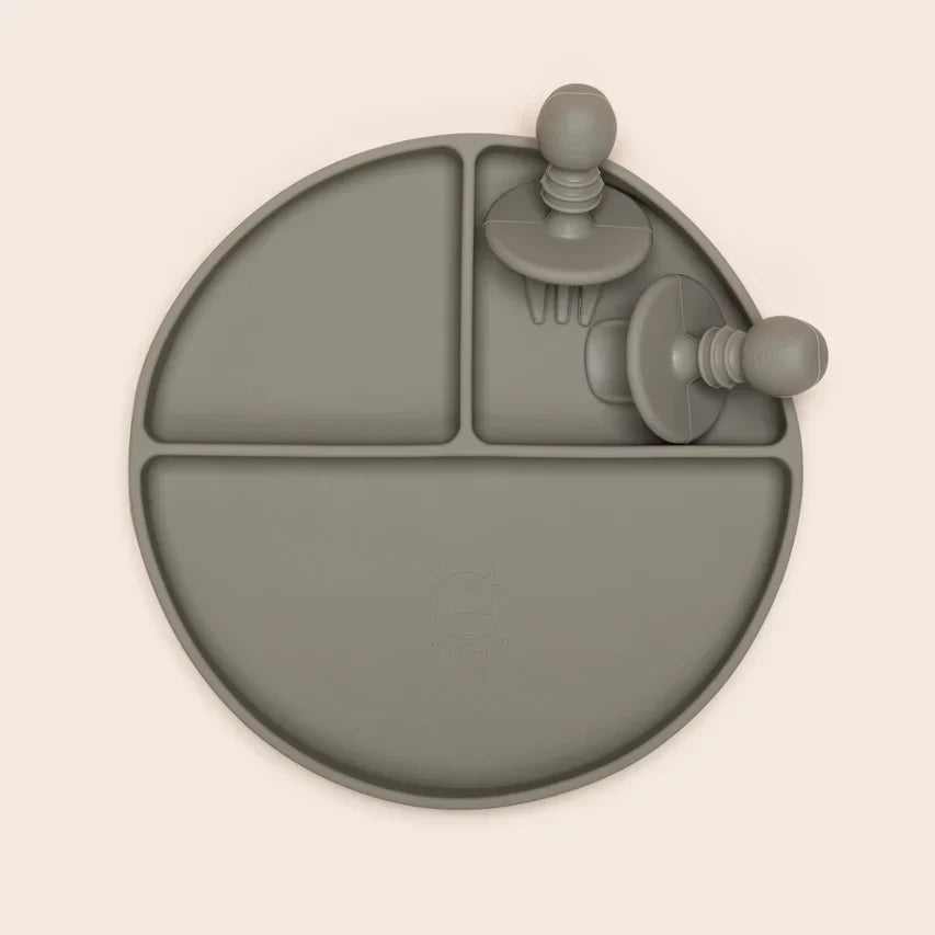 Silicone olive baby feeding suction plate with cutlery set.