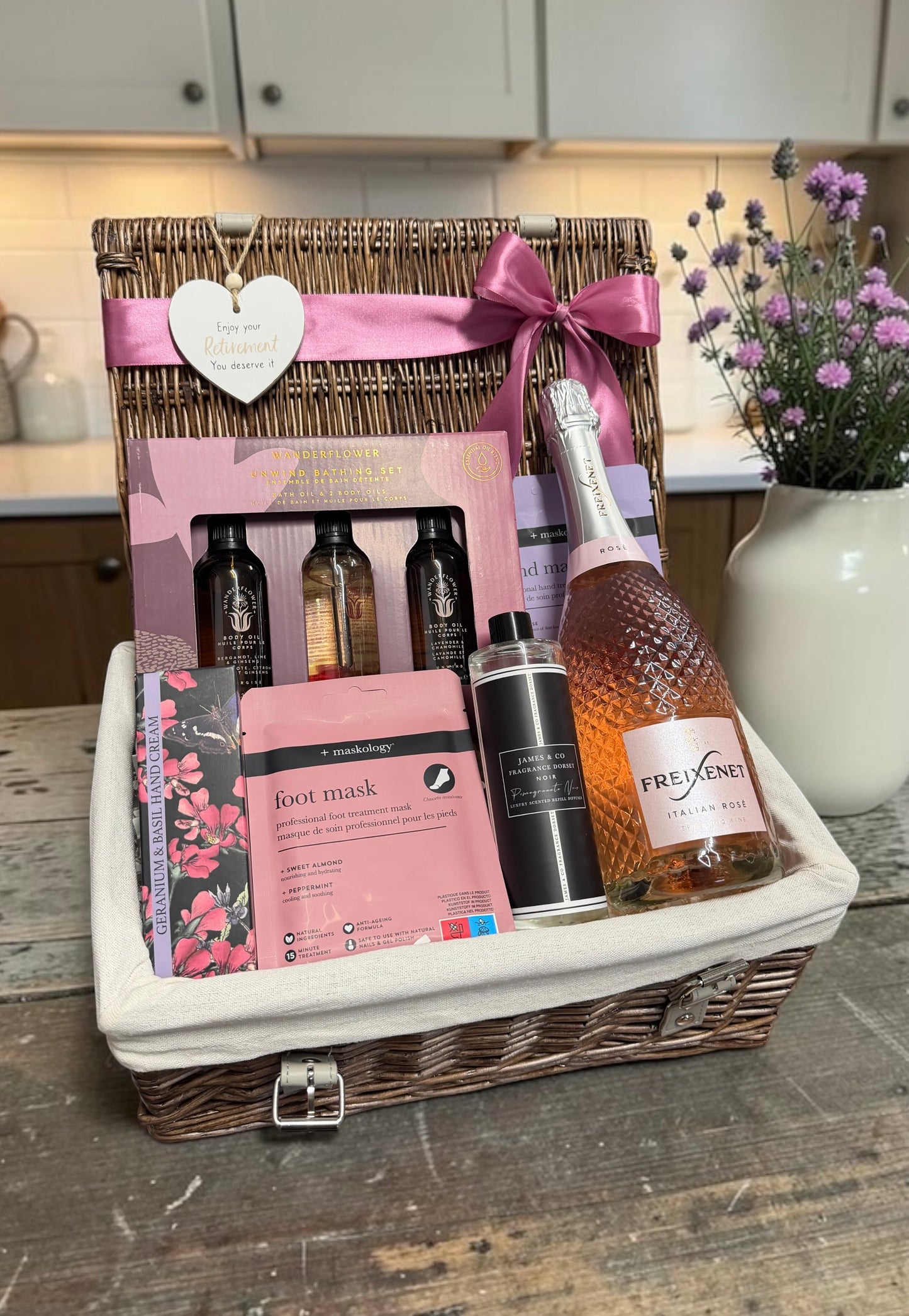 Time To Unwind Retirement Hamper | Choice Of Fizz Or Coffee