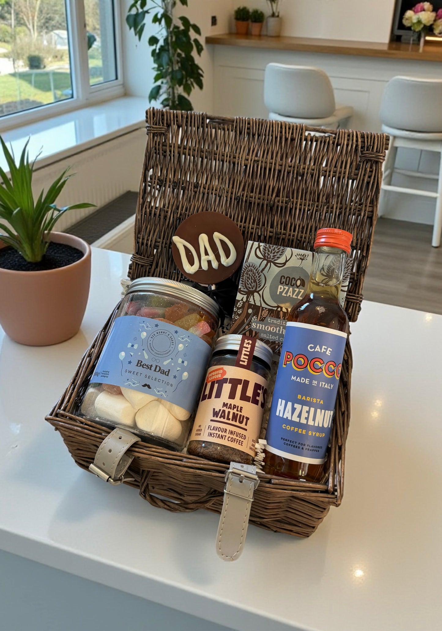 The Dad’s Coffee & Sweets Hamper