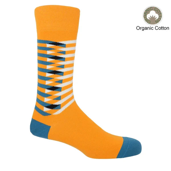 Smart & stylish men's organic cotton yellow socks with geometric pattern.