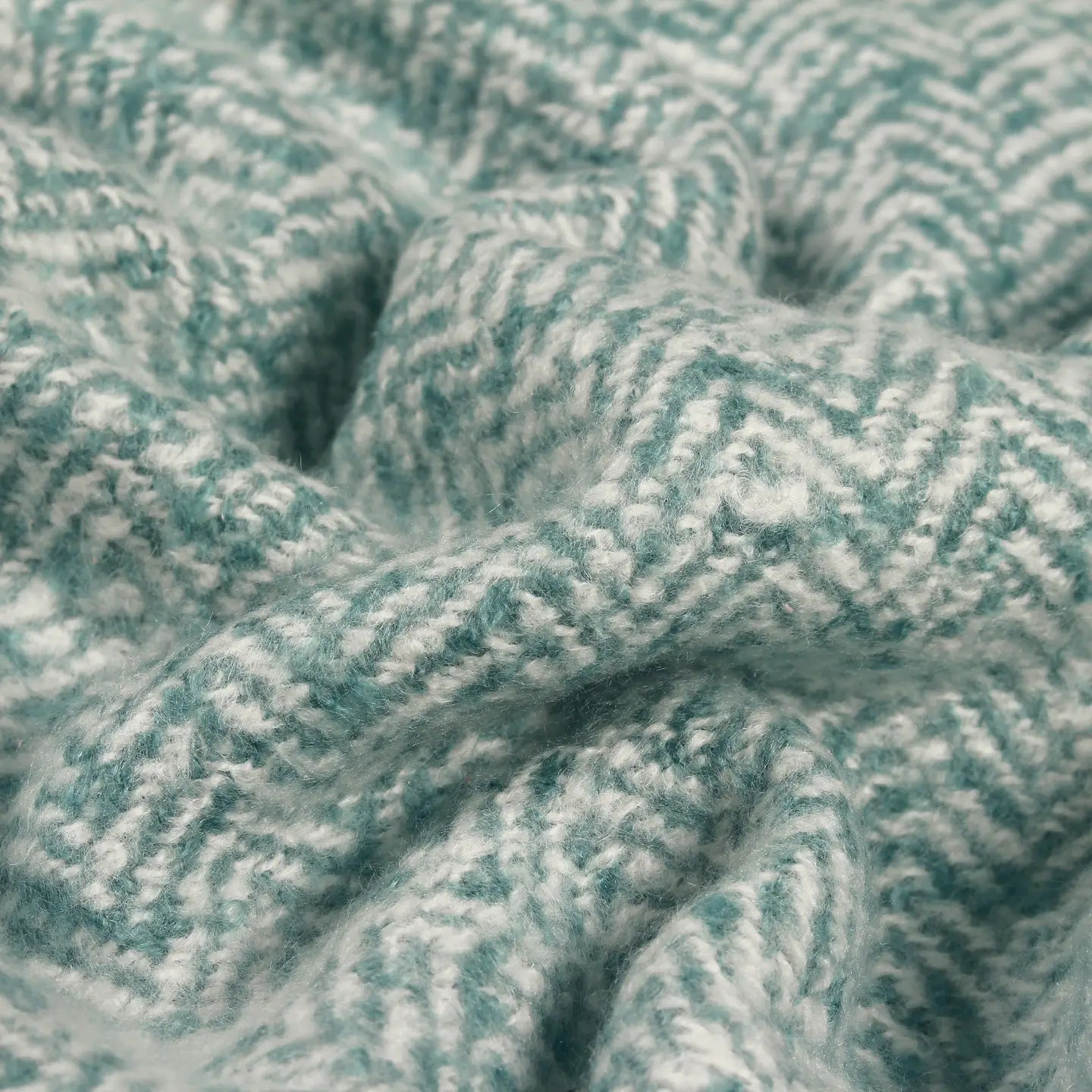 Weaver Herringbone Throw Teal Size 130 x 180cm