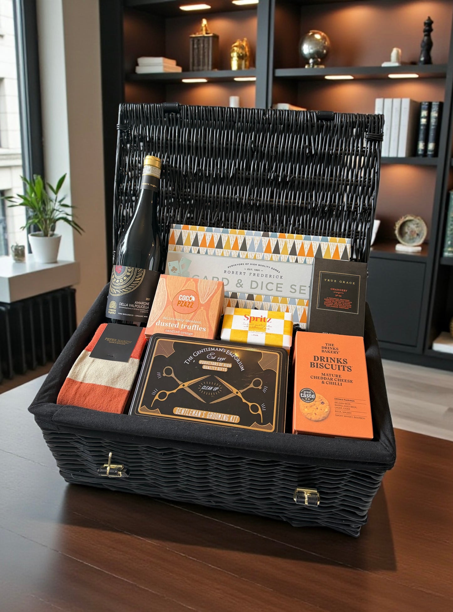 The Luxury Men’s Gift Hamper | Choice of Red Wine
