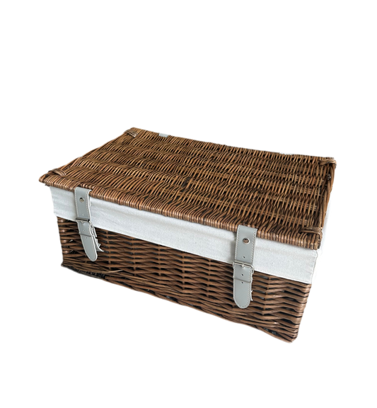 Lined Natural Wicker Hamper 18’