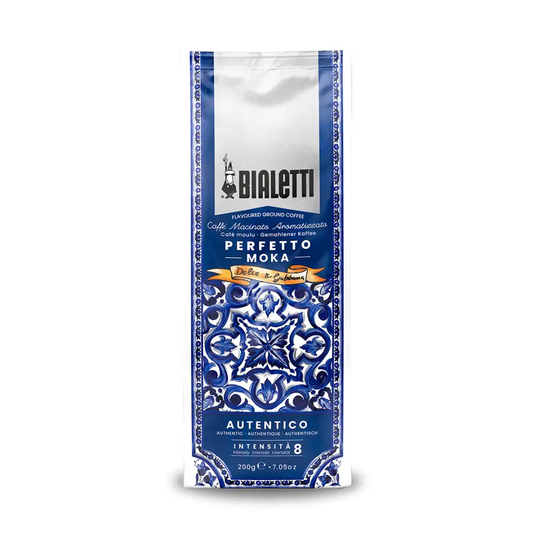 Arabica-Robusta blend with fruit and caramel notes—Perfetto Moka Autentico, intensity 8.