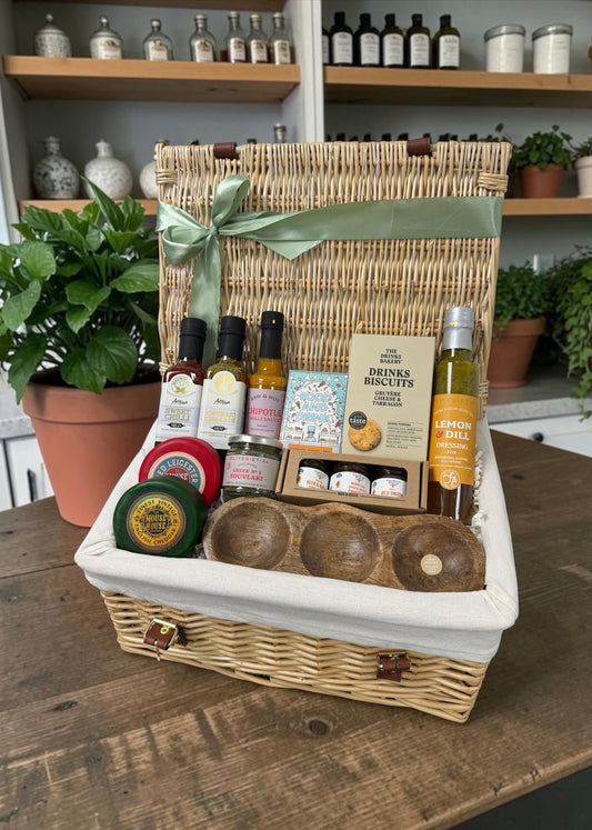 Chefs pantry hamper For foodies, filled with condiments and sauces. Gift hamper for cooking lovers and foodies 