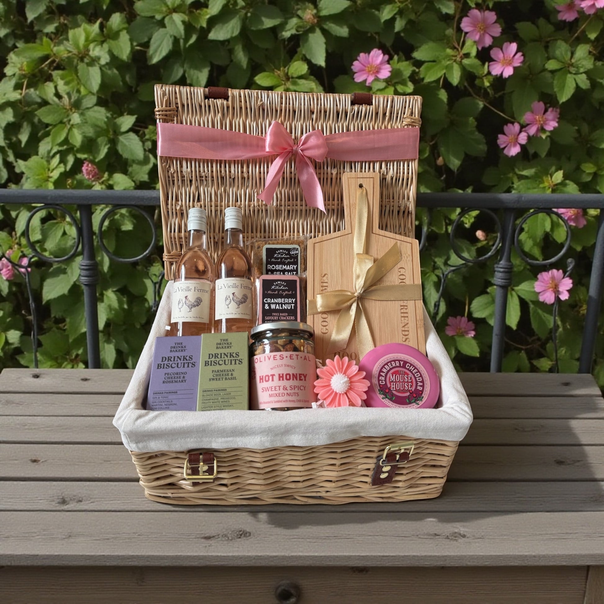Chicken wine and gourmet snacks hamper, with rose wine, cheese, nuts and more