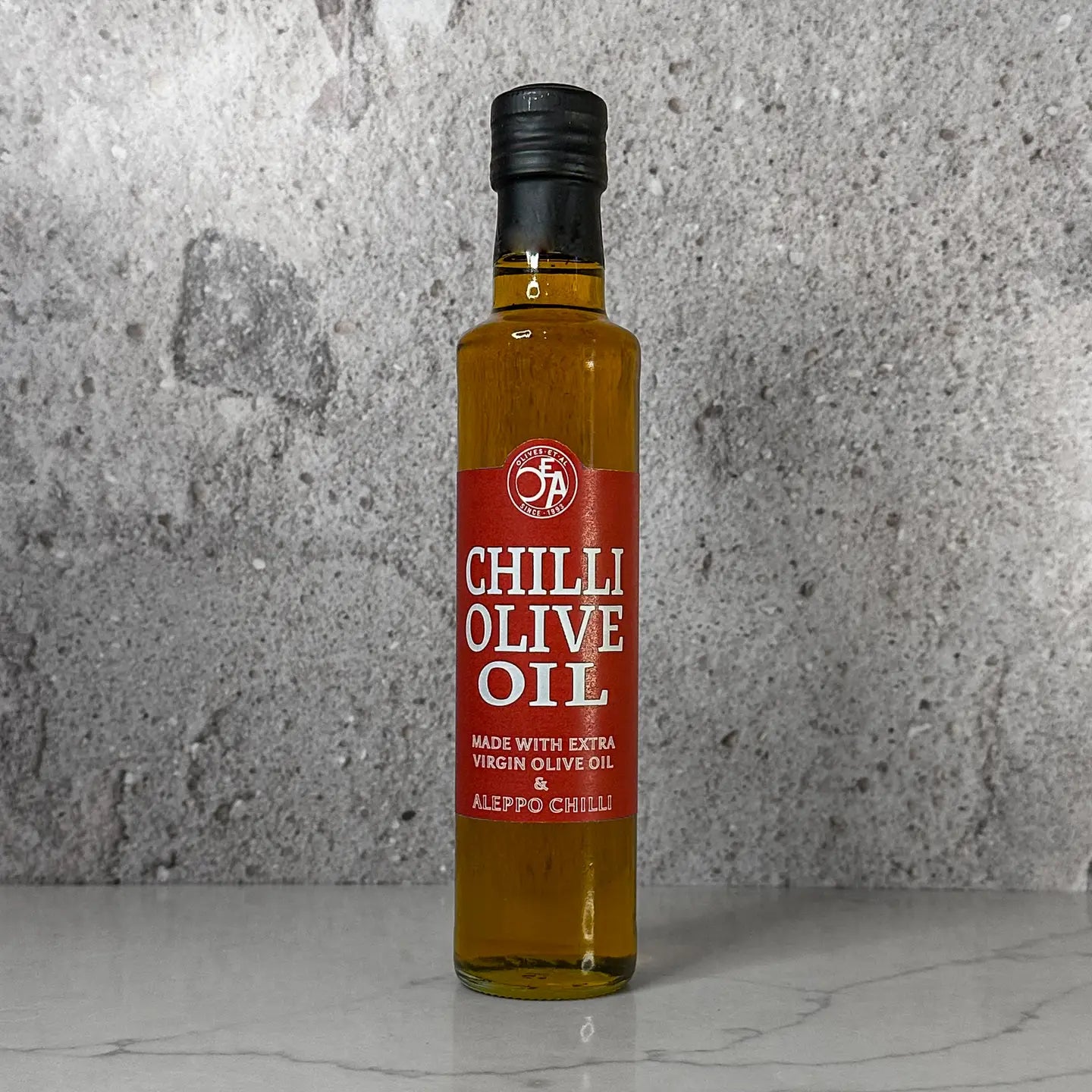 Chilli-infused extra virgin olive oil – premium olive oil with spicy chilli kick, perfect for drizzling, dipping, or cooking.
