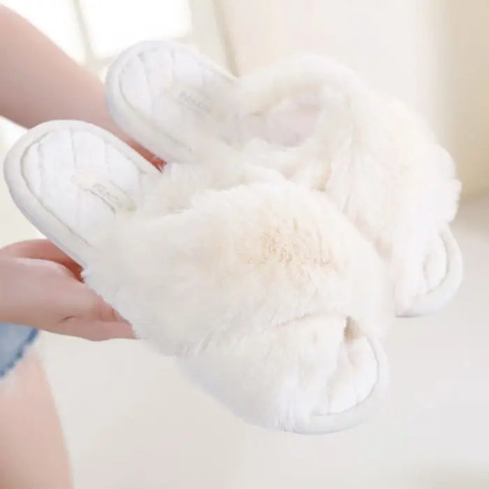 Cream criss cross fluffy slippers with plush texture in size 40-41