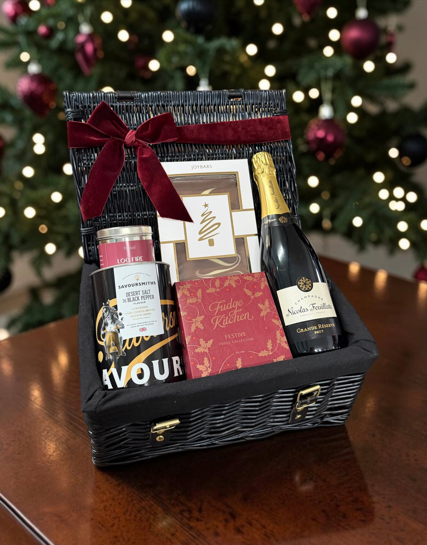 Midnight Merry Hamper | Choice of Drink