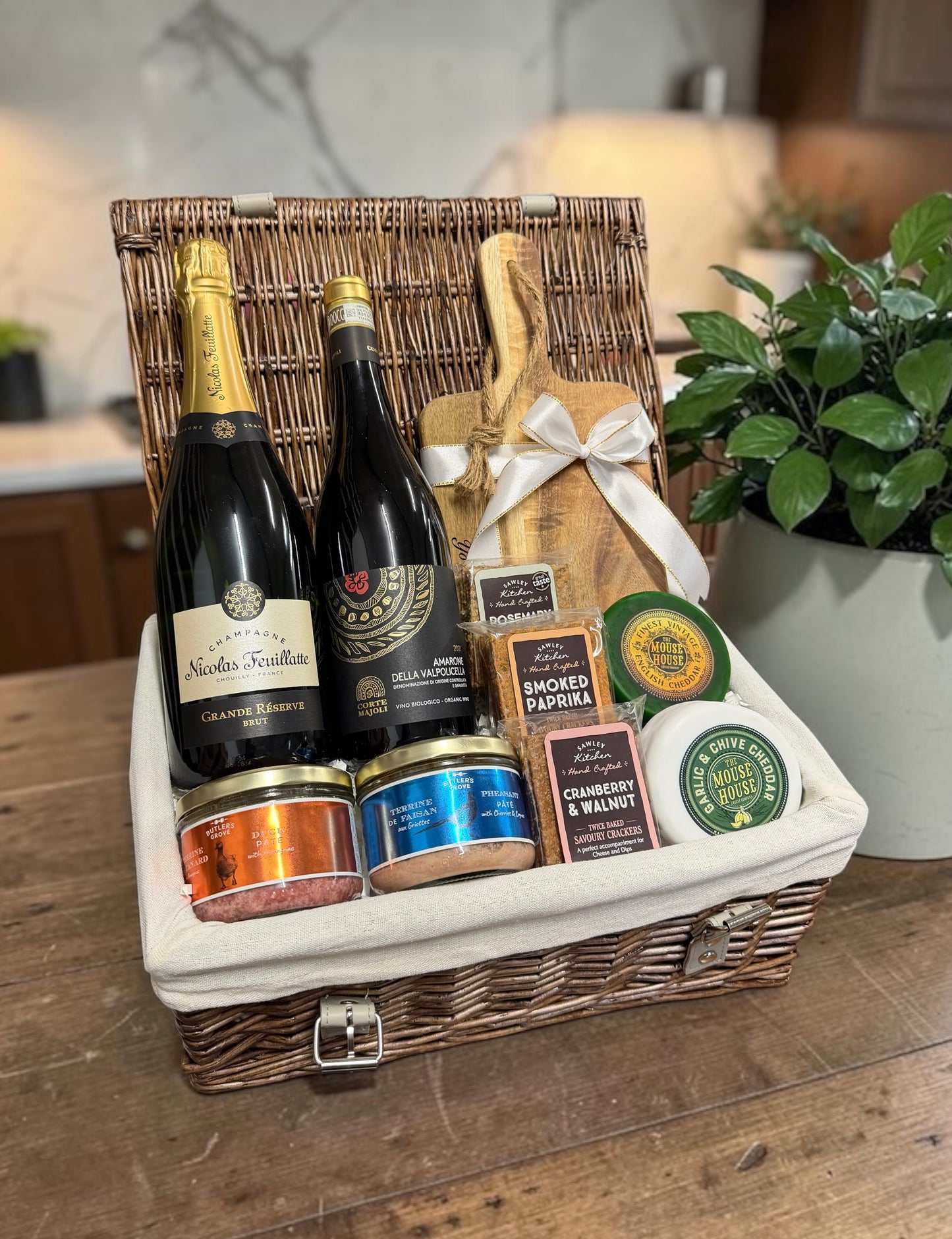 Pâté, Cheese and Wine Selection Hamper
