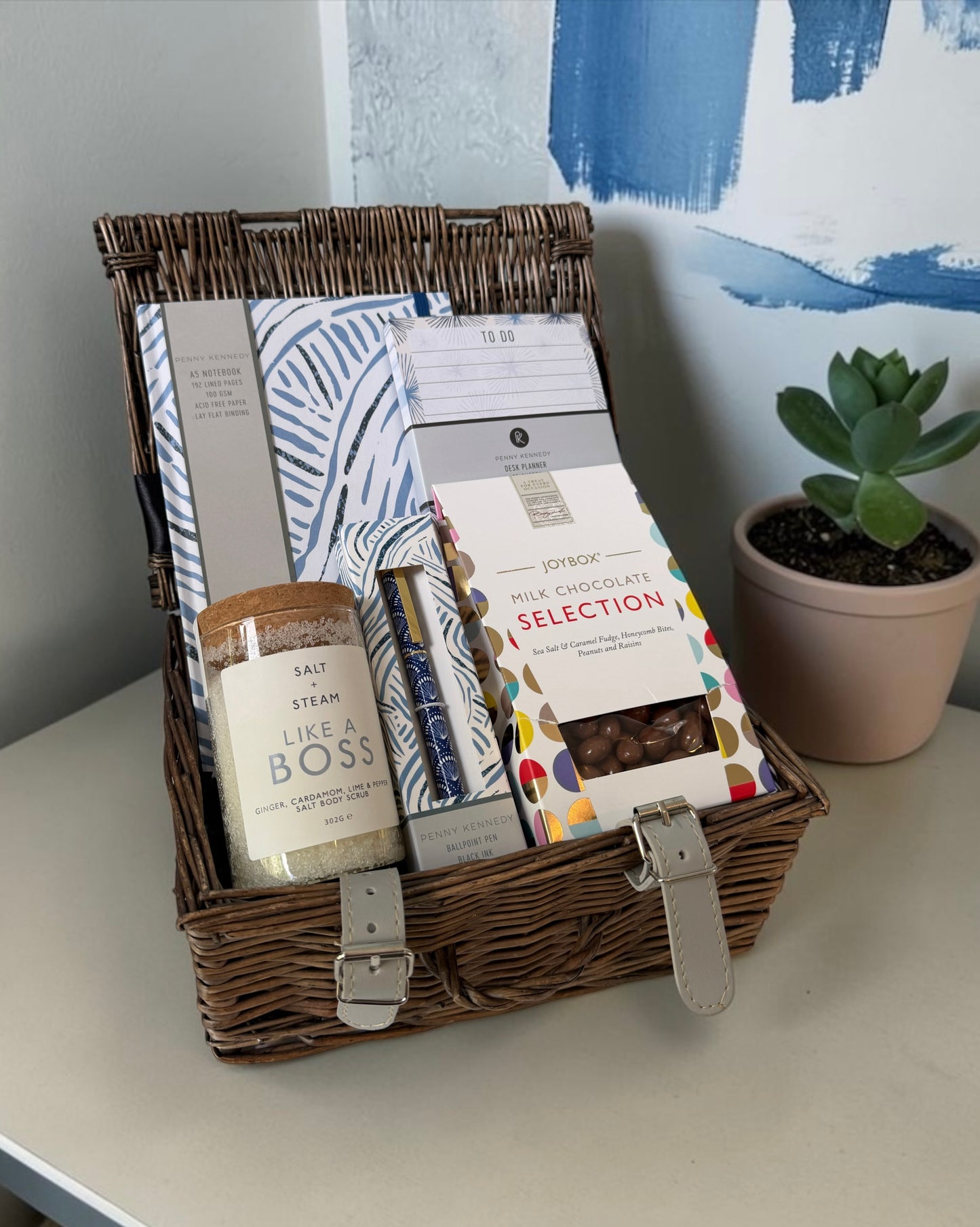 The Boss Mode Hamper