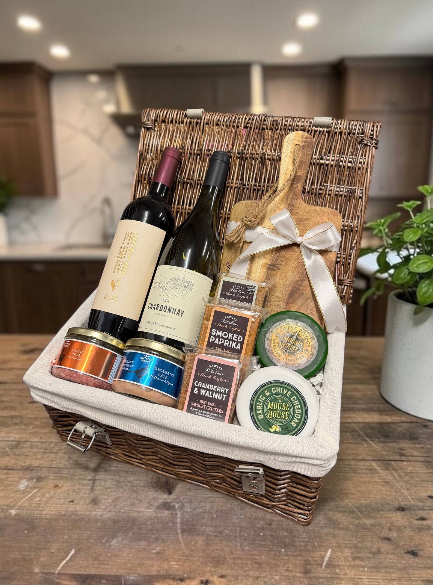 Pâté, Cheese and Wine Selection Hamper