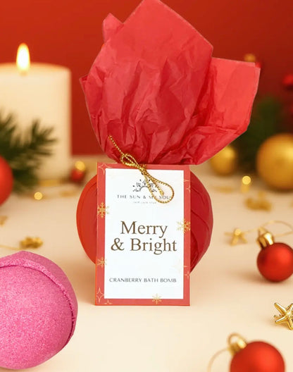 Merry and Bright Christmas Cranberry Bath Bomb | 180g