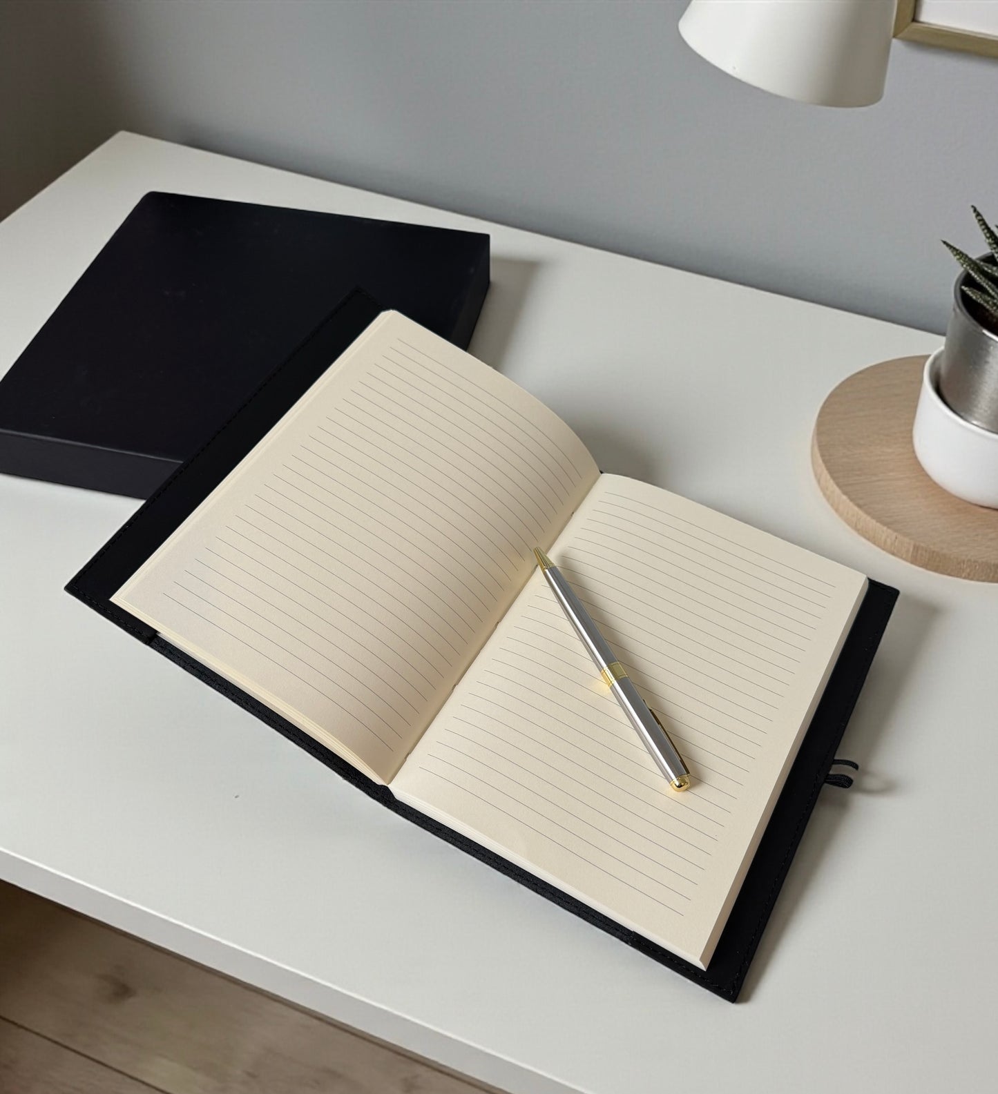 Luxury Leather Notebook A5 Journal Gift Set with Pen