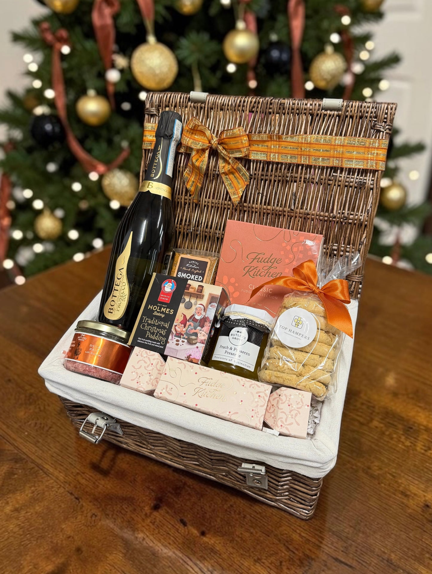 Christmas Gourmet Delights Hamper | Choice of Prosecco, Bailey’s or Sherry