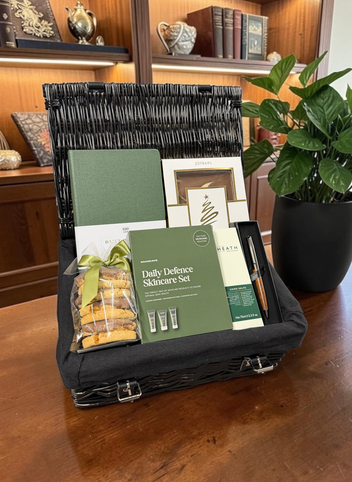 Gentleman’s Essentials Hamper