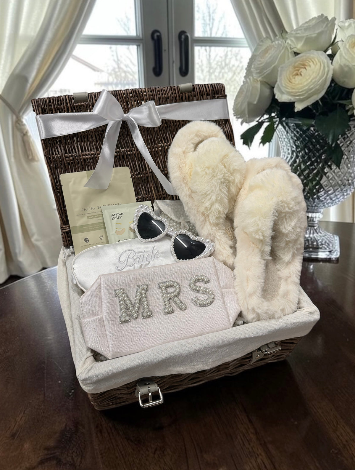 Pearl Perfect Bride Hamper
