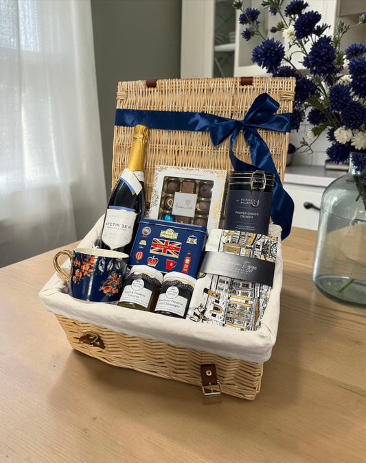 English Sparkling Afternoon Tea Hamper