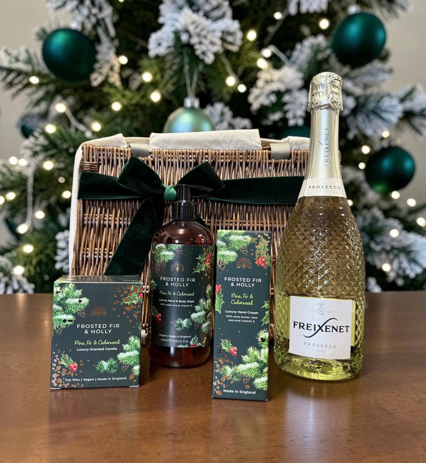 Frosted Fir, Holly and Fizz Christmas Gift Set