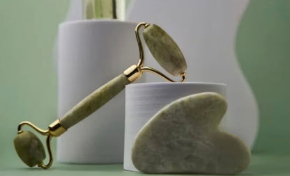 Jade Roller and Gua Sha set in Green