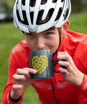 Stylish Cycling Lovers Heart Chain Mug