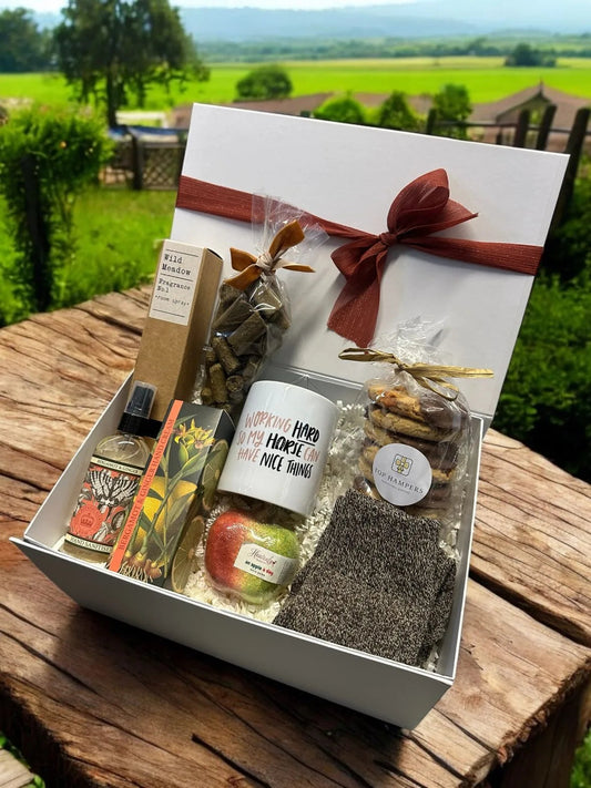Ideal gift for horse lovers—delicious treats for both horse and rider in one delightful hamper!