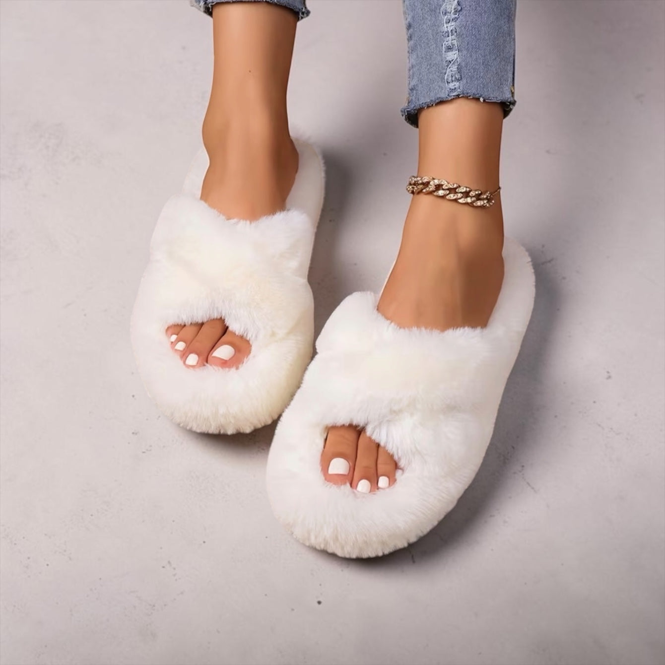 Criss Cross Fluffy Slippers | Cream