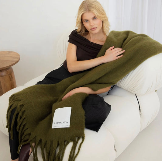 Soft Throw in Sea Kelp | 100% Recycled