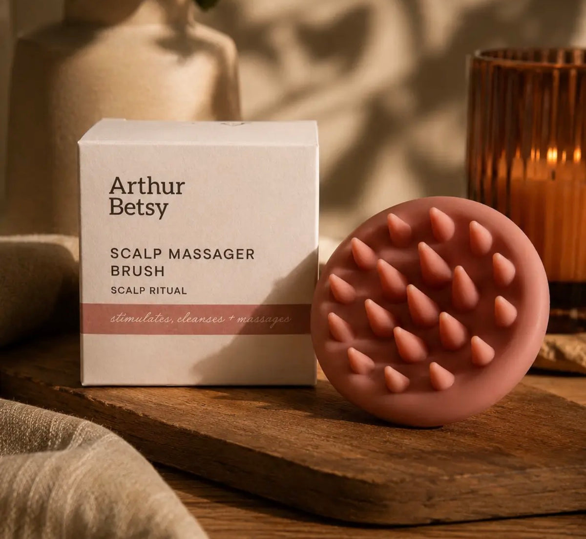 Gentle Scalp Massaging Brush | Pink
