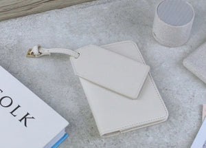 Leather Passport Holder & Luggage Tag Holiday Travel Set