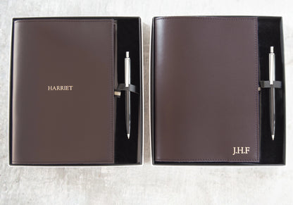 Acuto refillable leather journal handmade in Florence from top-grain Spazzolato leather, featuring a luminous finish and sophisticated modern design.