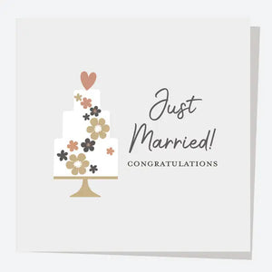 Luxury Foil Wedding Card With Wedding Cake Artwork