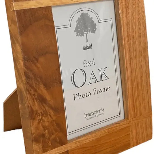 Oak Inlay Frame 6x4 with elegant design.