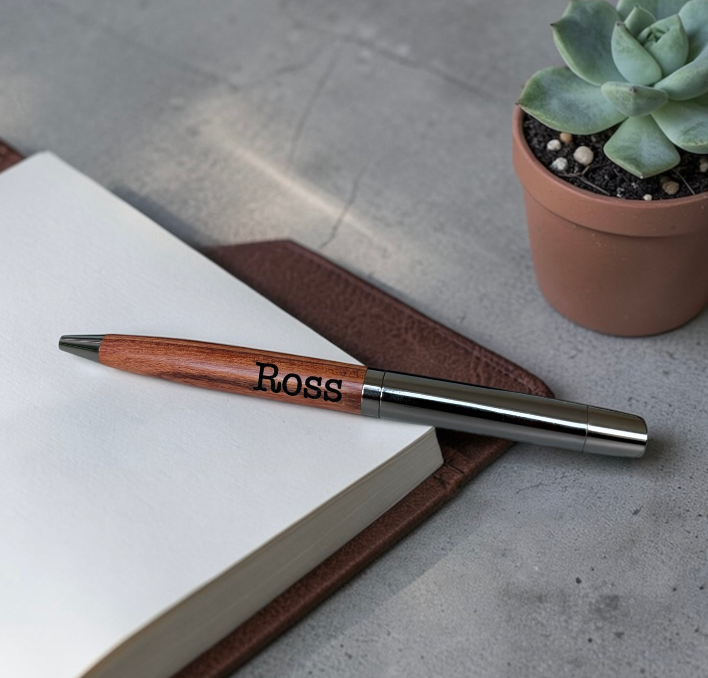 Wooden pen that can be personalised