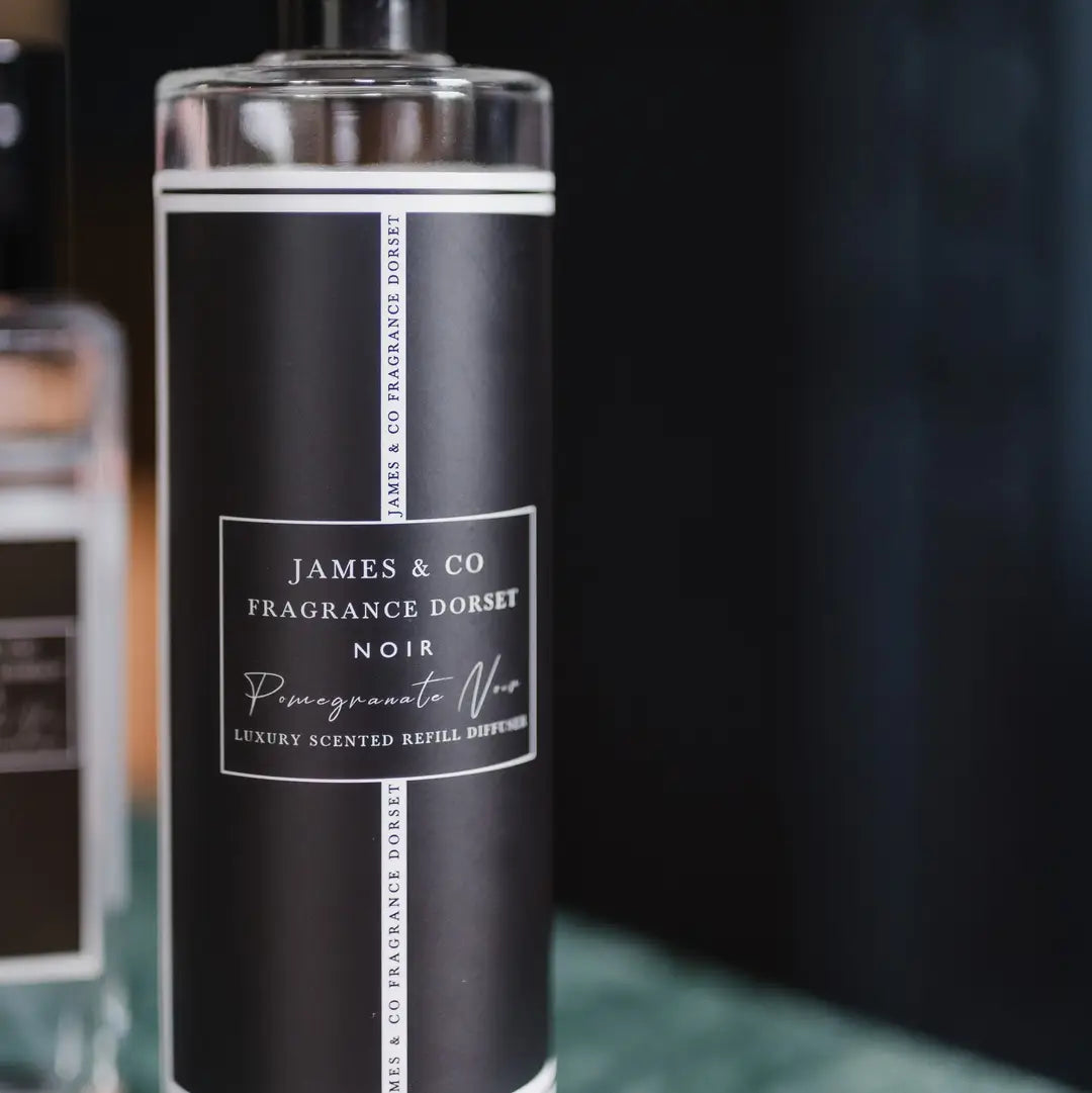 James & Co LUXE Pomegranate Noir diffuser refill with rich fruity and warm oriental fragrance notes.