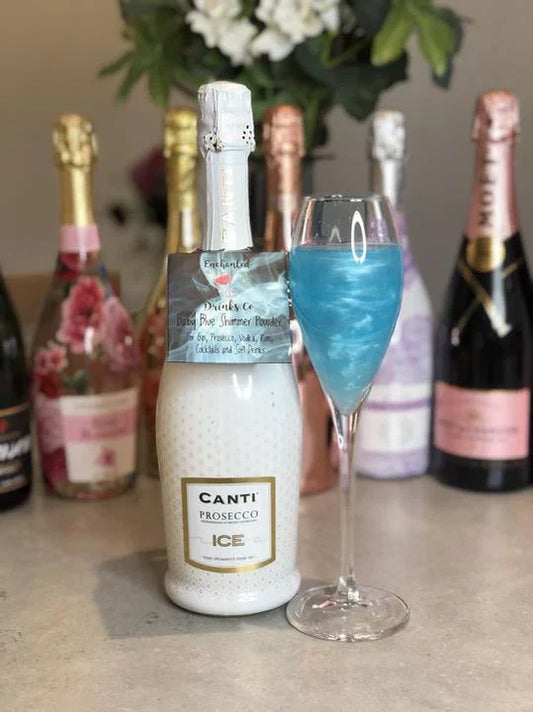 Baby Blue Shimmer Drinks Powder transforms Prosecco with magical shimmer.
