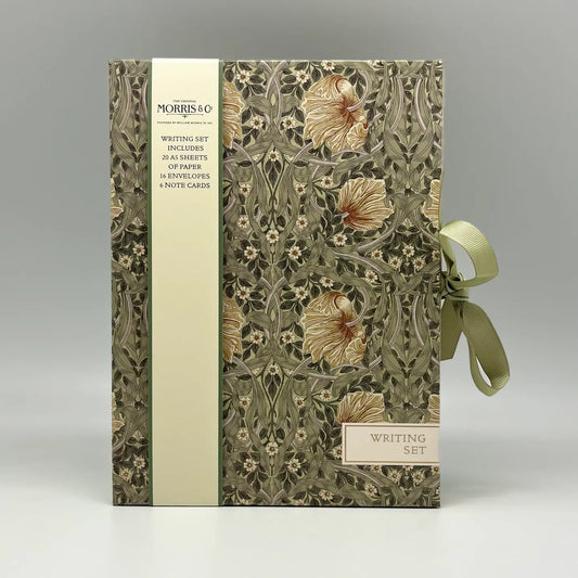 Writing set in a classic William Morris print, including 20 A5 sheets, 16 envelopes, and 6 notecards, combining elegance with practicality.