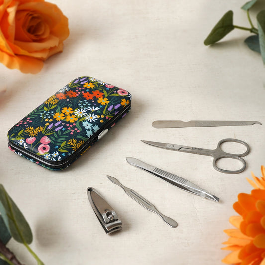 Floral Manicure Set