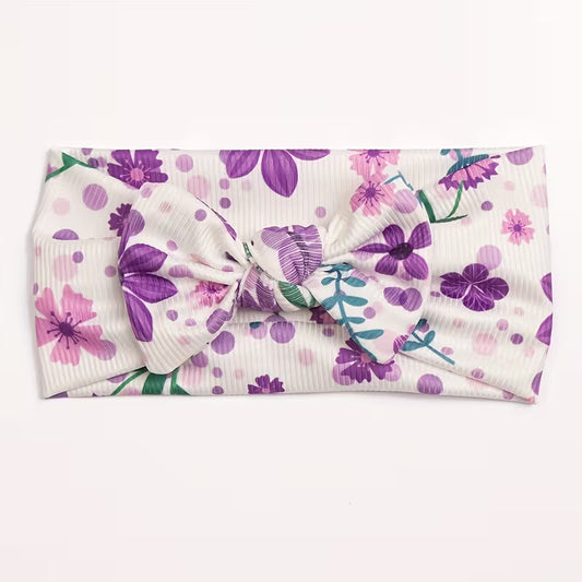 Soft baby headband for little girls, gentle on delicate skin and perfect for everyday wear or gifting.