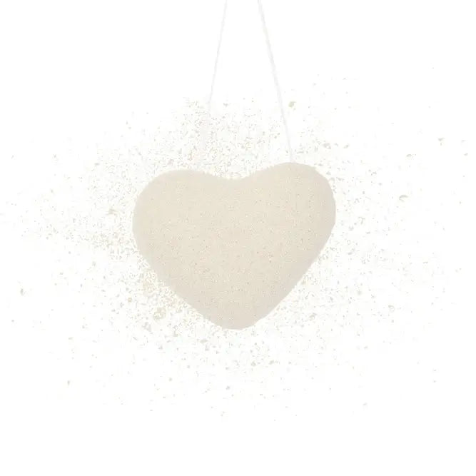 White Loveheart Konjac Sponge made from natural fiber, ideal for sensitive skin.